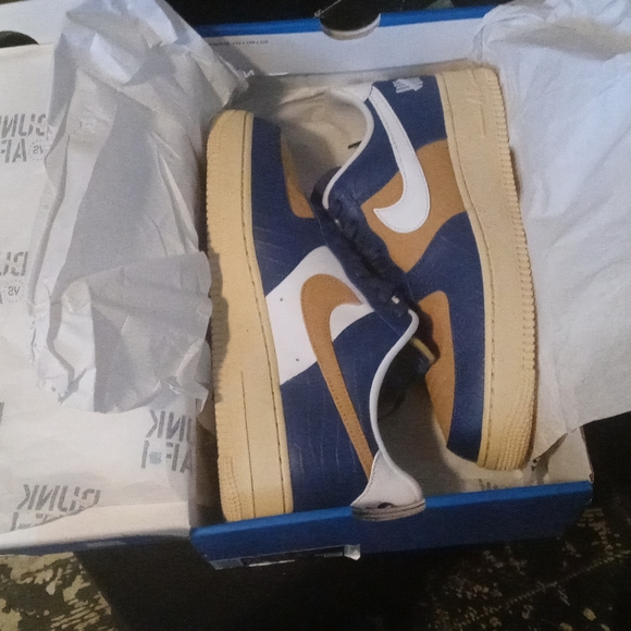 Nike AIR FORCE DUNK - Picture 6 of 6